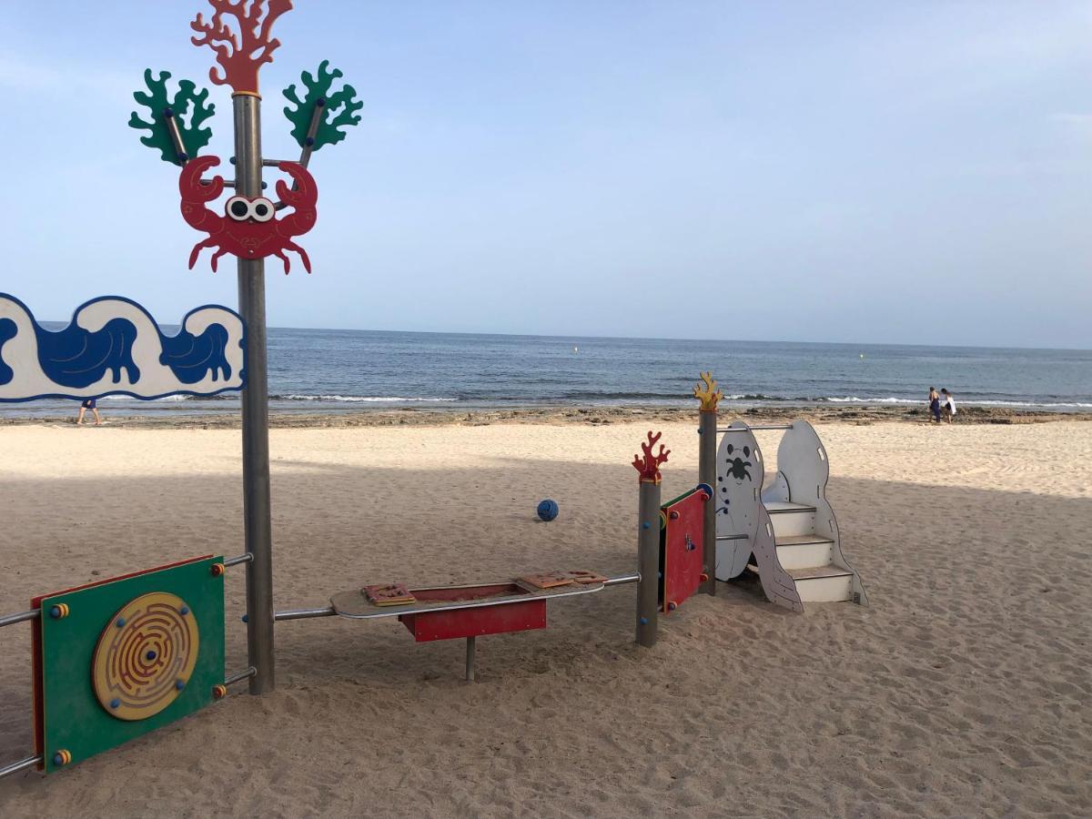Alojamiento Torrevieja Playa Frente Al Mar Eksteriør billede